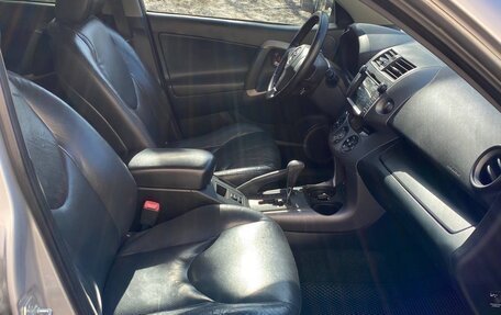 Toyota RAV4, 2007 год, 1 050 000 рублей, 13 фотография