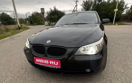 BMW 5 серия, 2006 год, 730 000 рублей, 1 фотография