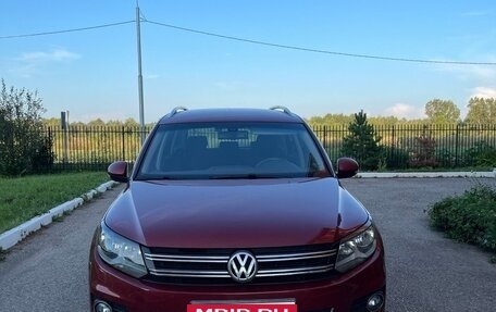 Volkswagen Tiguan I, 2012 год, 1 450 000 рублей, 1 фотография