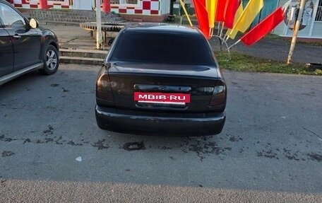 Hyundai Accent II, 2005 год, 350 000 рублей, 2 фотография