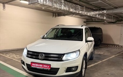 Volkswagen Tiguan I, 2016 год, 1 900 000 рублей, 1 фотография