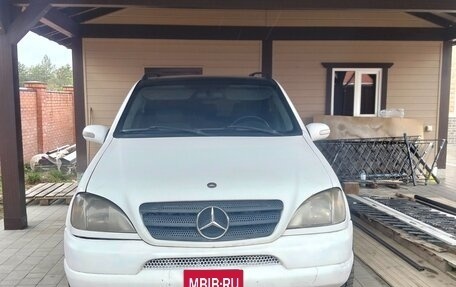 Mercedes-Benz M-Класс, 1999 год, 535 000 рублей, 1 фотография