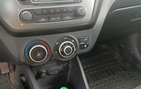 KIA Rio III рестайлинг, 2014 год, 650 000 рублей, 1 фотография