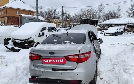 KIA Rio III рестайлинг, 2012 год, 250 000 рублей, 4 фотография