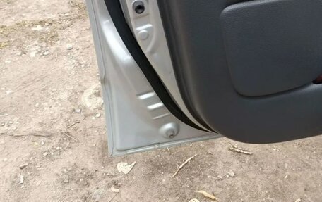 Suzuki SX4 II рестайлинг, 2010 год, 900 000 рублей, 10 фотография