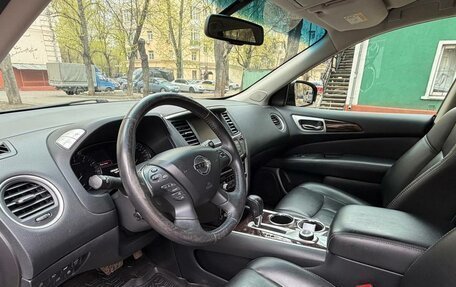 Nissan Pathfinder, 2015 год, 1 990 000 рублей, 5 фотография