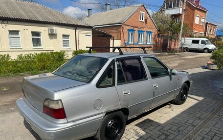 Daewoo Nexia I рестайлинг, 2002 год, 90 000 рублей, 3 фотография