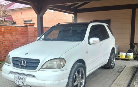 Mercedes-Benz M-Класс, 1999 год, 535 000 рублей, 2 фотография