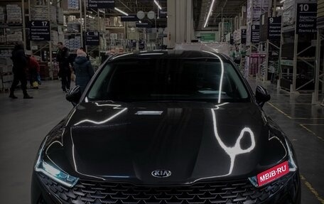 KIA K5, 2021 год, 2 500 000 рублей, 21 фотография