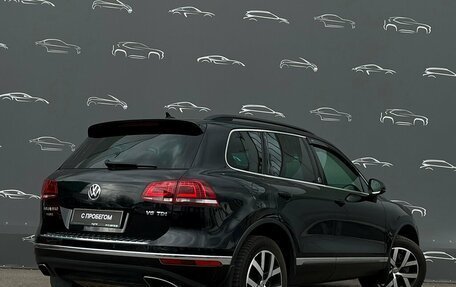 Volkswagen Touareg III, 2017 год, 2 927 800 рублей, 2 фотография