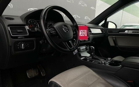 Volkswagen Touareg III, 2017 год, 2 927 800 рублей, 5 фотография