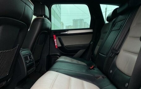 Volkswagen Touareg III, 2017 год, 2 927 800 рублей, 15 фотография