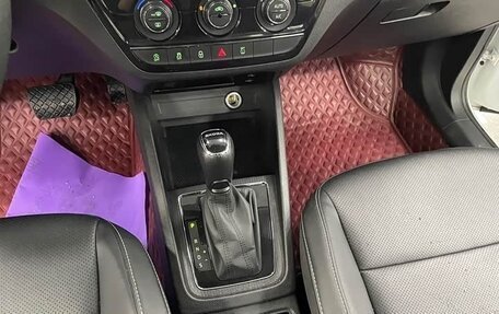 Skoda Kamiq I, 2022 год, 1 654 000 рублей, 7 фотография