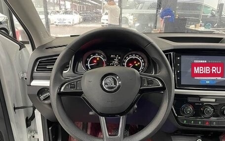 Skoda Kamiq I, 2022 год, 1 654 000 рублей, 9 фотография