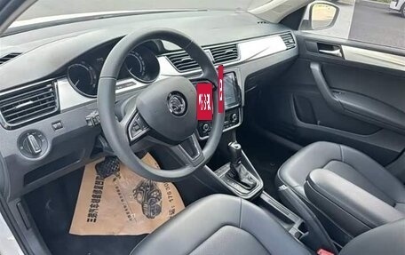 Skoda Rapid II, 2022 год, 1 448 400 рублей, 8 фотография