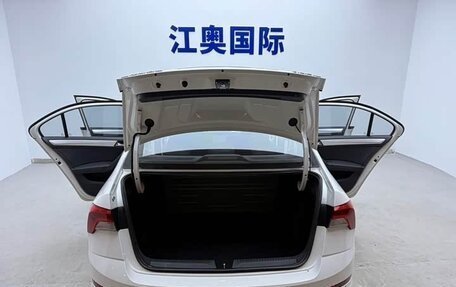 Skoda Rapid II, 2022 год, 1 614 000 рублей, 7 фотография