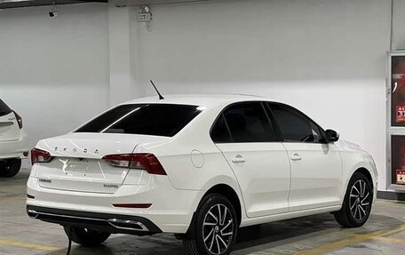Skoda Rapid II, 2022 год, 1 454 000 рублей, 3 фотография