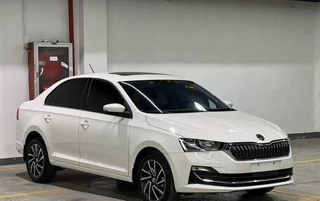 Skoda Rapid II, 2022 год, 1 454 000 рублей, 2 фотография