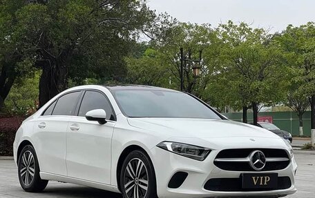 Mercedes-Benz A-Класс, 2022 год, 1 583 240 рублей, 4 фотография