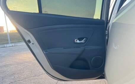 Renault Fluence I, 2010 год, 460 000 рублей, 10 фотография