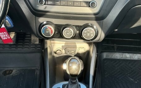 KIA Rio III рестайлинг, 2015 год, 960 000 рублей, 15 фотография