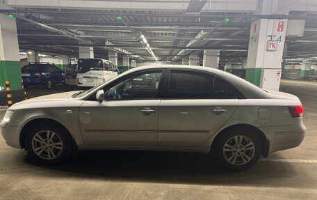 Hyundai Sonata VI, 2008 год, 900 000 рублей, 3 фотография