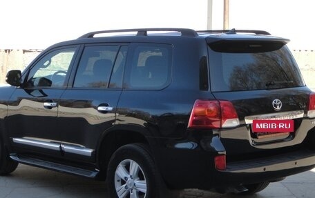 Toyota Land Cruiser 200, 2014 год, 3 750 000 рублей, 7 фотография