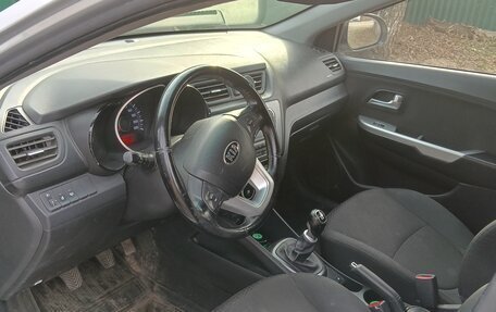 KIA Rio III рестайлинг, 2014 год, 650 000 рублей, 3 фотография