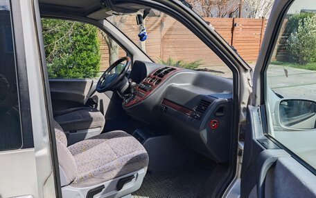 Mercedes-Benz V-Класс, 2003 год, 630 000 рублей, 9 фотография