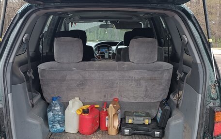 Toyota Estima III рестайлинг -2, 2000 год, 680 000 рублей, 10 фотография