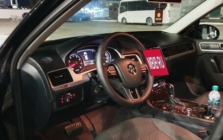 Volkswagen Touareg III, 2013 год, 1 800 000 рублей, 12 фотография