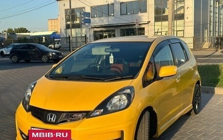 Honda Fit III, 2011 год, 590 000 рублей, 3 фотография