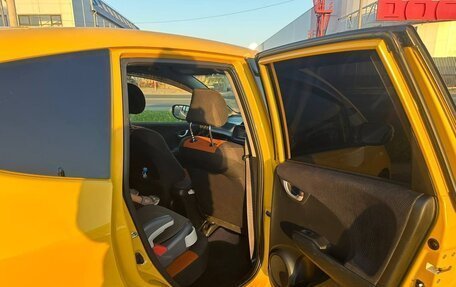 Honda Fit III, 2011 год, 590 000 рублей, 16 фотография