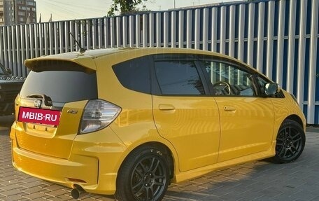 Honda Fit III, 2011 год, 590 000 рублей, 9 фотография