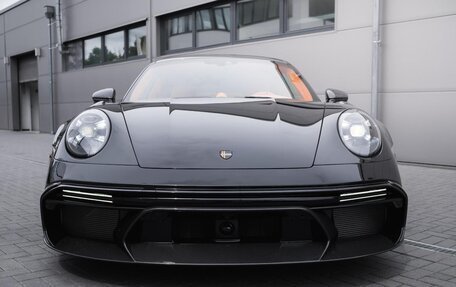 Porsche 911, 2024 год, 82 600 000 рублей, 2 фотография