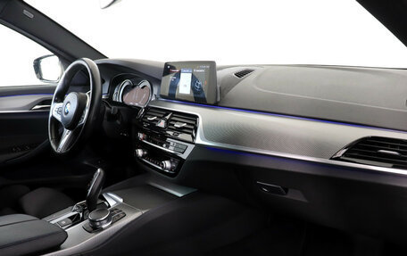 BMW 5 серия, 2017 год, 3 350 000 рублей, 26 фотография