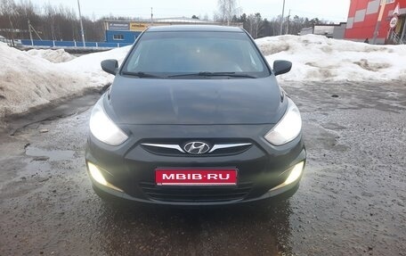 Hyundai Solaris II рестайлинг, 2014 год, 980 000 рублей, 1 фотография