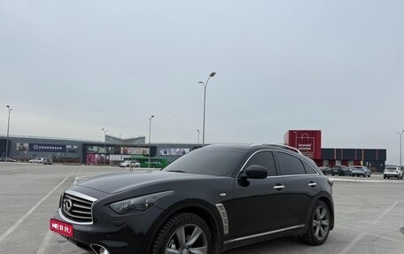 Infiniti FX II, 2012 год, 1 980 000 рублей, 1 фотография