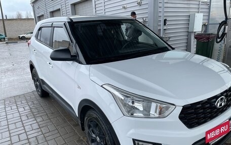 Hyundai Creta I рестайлинг, 2021 год, 1 950 000 рублей, 2 фотография