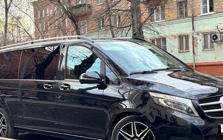 Mercedes-Benz V-Класс, 2018 год, 5 100 000 рублей, 2 фотография
