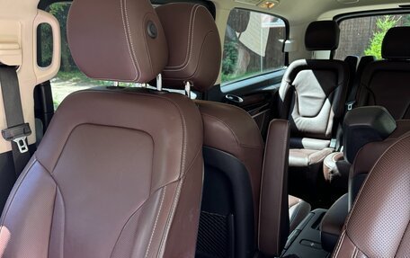 Mercedes-Benz V-Класс, 2018 год, 5 100 000 рублей, 13 фотография