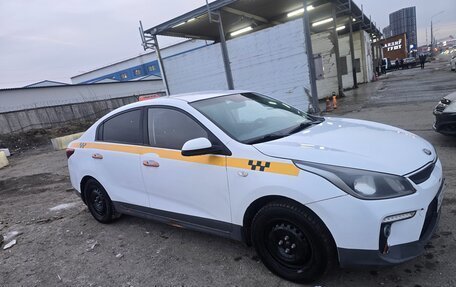 KIA Rio IV, 2017 год, 690 000 рублей, 2 фотография