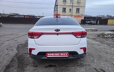 KIA Rio IV, 2017 год, 690 000 рублей, 3 фотография