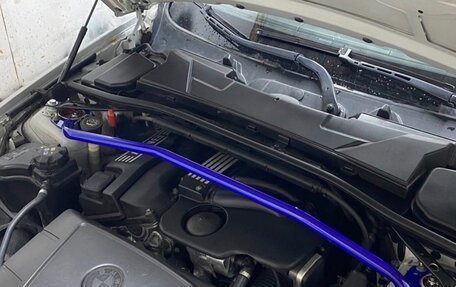 BMW 3 серия, 2005 год, 860 000 рублей, 15 фотография