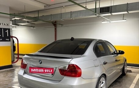 BMW 3 серия, 2005 год, 860 000 рублей, 12 фотография