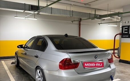 BMW 3 серия, 2005 год, 860 000 рублей, 13 фотография
