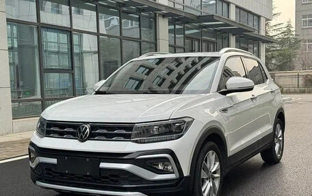Volkswagen T-Cross I, 2022 год, 1 727 091 рублей, 12 фотография