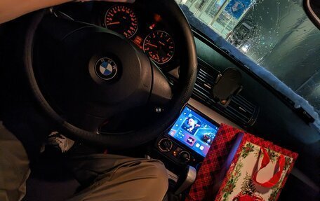 BMW 1 серия, 2008 год, 700 000 рублей, 3 фотография