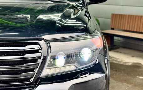 Toyota Land Cruiser 200, 2015 год, 3 599 000 рублей, 8 фотография