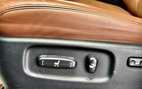 Toyota Land Cruiser 200, 2015 год, 3 599 000 рублей, 32 фотография